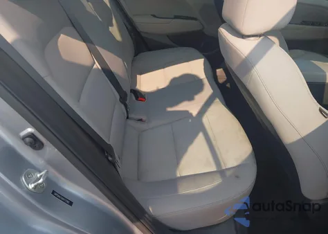 2017 Hyundai Elantra Se из США, поврежденный, VIN 5NPD84LF6HH171982